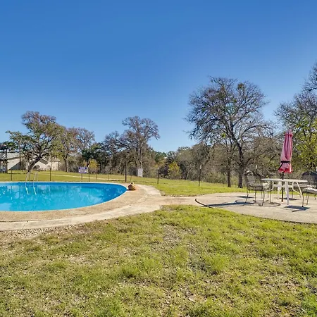 Cozy Bandera Cottage With Medina River Access! Exterior photo