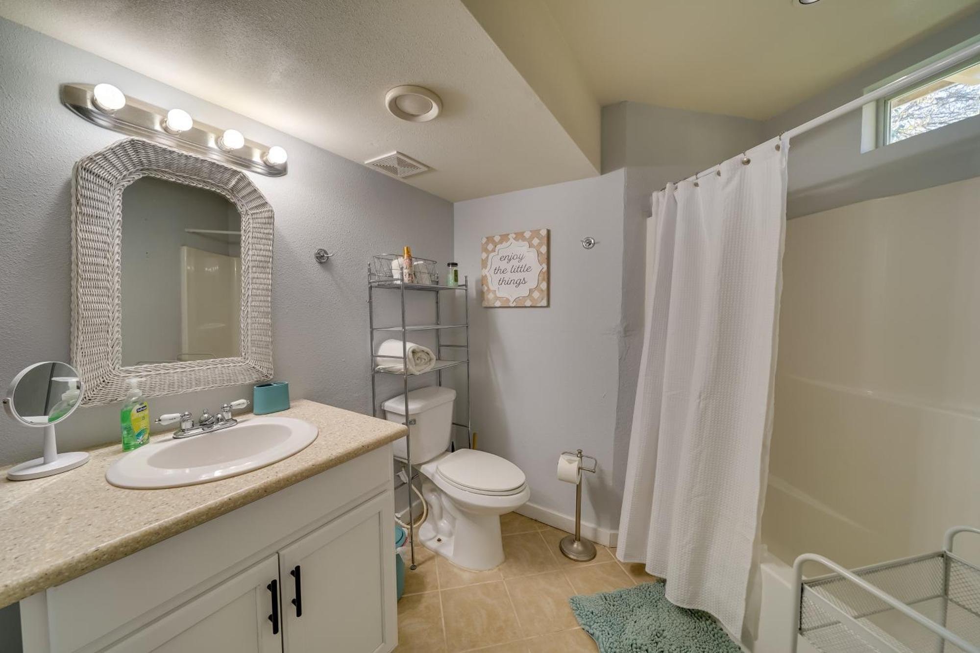 Cozy With Medina River Access! Holiday home Bandera