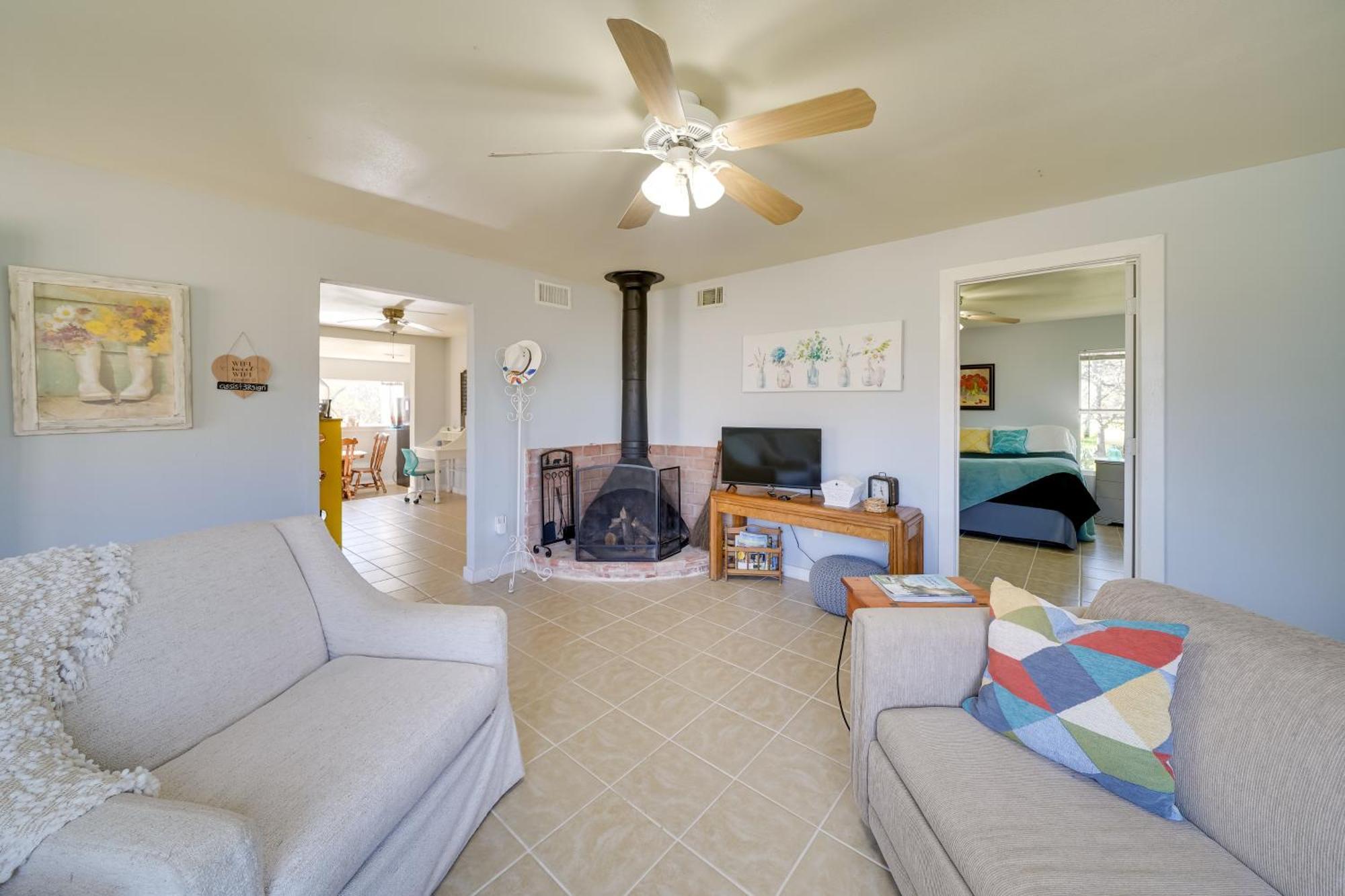 Cozy With Medina River Access! Bandera
